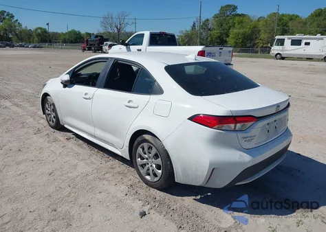2020 Toyota Corolla Le z USA, uszkodzony, nr VIN 5YFEPRAE7LP142792
